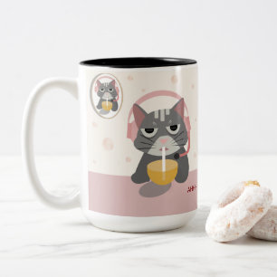 Caneca De Café Em Dois Tons Gato Engraçado Cansado de Fones de Ouvido Bebendo 