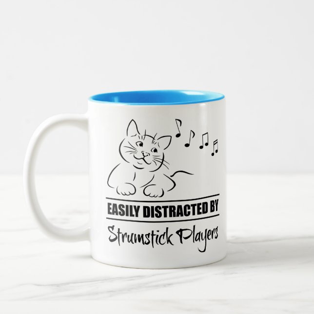 Caneca De Café Em Dois Tons Gato facilmente distraído por jogadores Strumstick (Esquerda)