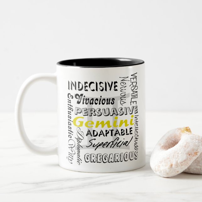 Caneca De Café Em Dois Tons Gemini Zodiac Astrologia Traços Horoscópicos Colag (Com Donut)