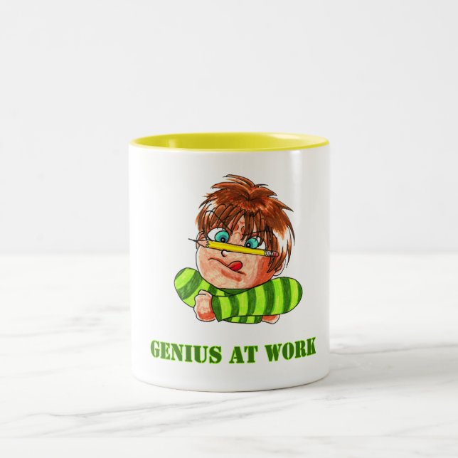 Caneca De Café Em Dois Tons Gênio no trabalho (Centro)