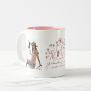 Caneca De Café Em Dois Tons Graduação de Flor Selvagem em Formando Moderno