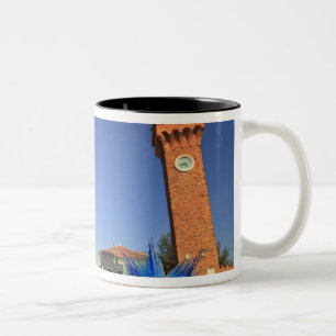 Caneca De Café Em Dois Tons Grande Estátua de Vidro e Torre do Sino, Itália
