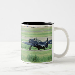 Caneca De Café Em Dois Tons Grumman TBF/TBM Avenger porta-aviões da marinha to