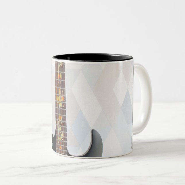 Caneca De Café Em Dois Tons Guitarra Fofa (Frente Esquerda)