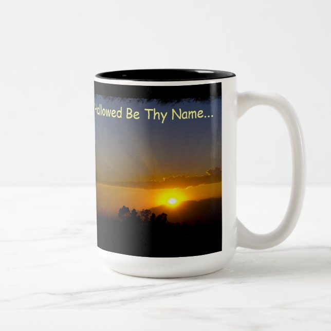 Caneca De Café Em Dois Tons Hallow Be Thy Name (Direita)