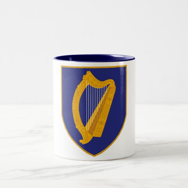 Caneca De Café Em Dois Tons Harpes de Brian Boru - Símbolo da Irlanda (Centro)