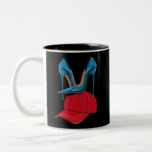 Caneca De Café Em Dois Tons Heels pisando na Eleição do Chapéu da MAGA Vermelh