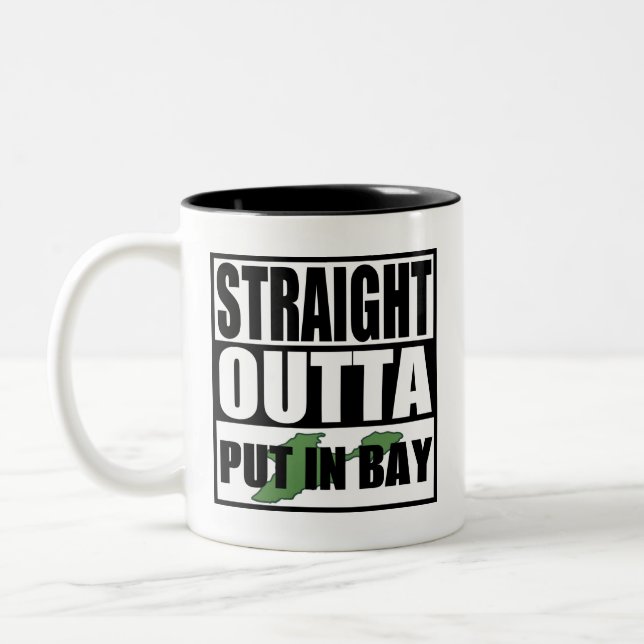 Caneca De Café Em Dois Tons Hetero De Saída Colocada No Compartimento (Esquerda)