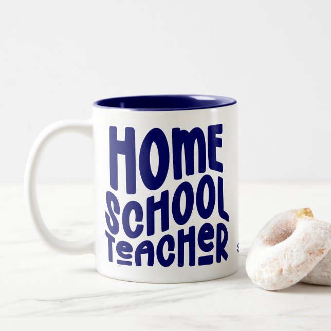 Caneca De Café Em Dois Tons Homeschool Teacher | Dark Blue Typography Design (Com Donut)