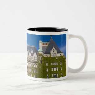 Caneca De Café Em Dois Tons Hotel Empress e estátua do Capitão James Cook,