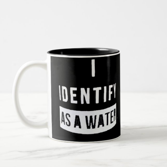 Caneca De Café Em Dois Tons Identifico-Me Como Água (Esquerda)