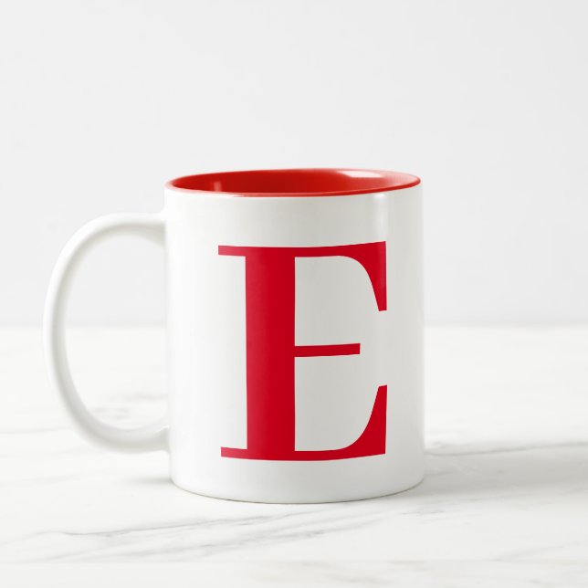Caneca De Café Em Dois Tons Iniciais de Monograma Vermelho Moderno Na moda Per (Esquerda)
