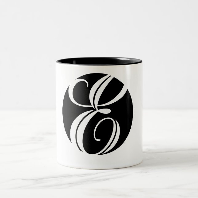 Caneca De Café Em Dois Tons Inicial Snazzy E (Centro)