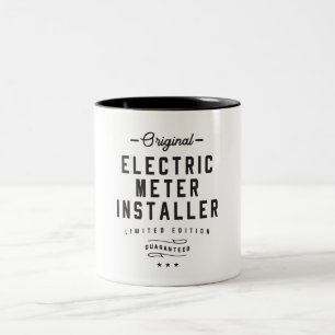 Caneca De Café Em Dois Tons Instalador de Medidor Elétrico