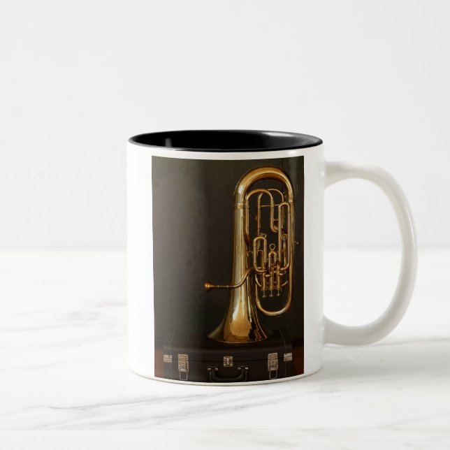 Caneca De Café Em Dois Tons Instrumento musical Euphonium brass com notação (Direita)