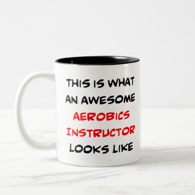 Caneca De Café Em Dois Tons instrutor de aeróbica, incrível (Esquerda)