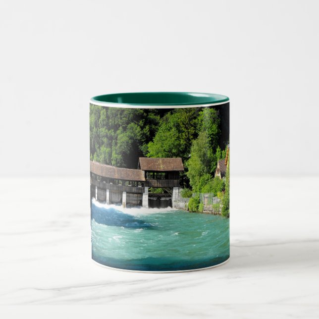 Caneca De Café Em Dois Tons Interlaken west em Suiça (Centro)