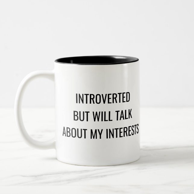 Caneca De Café Em Dois Tons Introvert Humor Mug – Relatable Personality Gift (Esquerda)