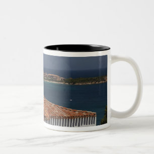 Caneca De Café Em Dois Tons Itália, Sardenha, Porto Cervo. Chiesa di Stella