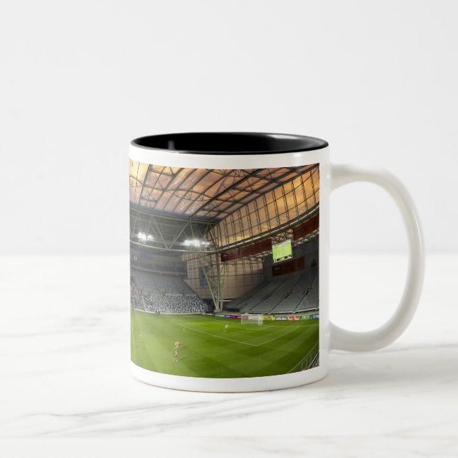Caneca De Café Em Dois Tons Jogo de futebol, Forsyth Barr Stadium, Dunedin (Direita)