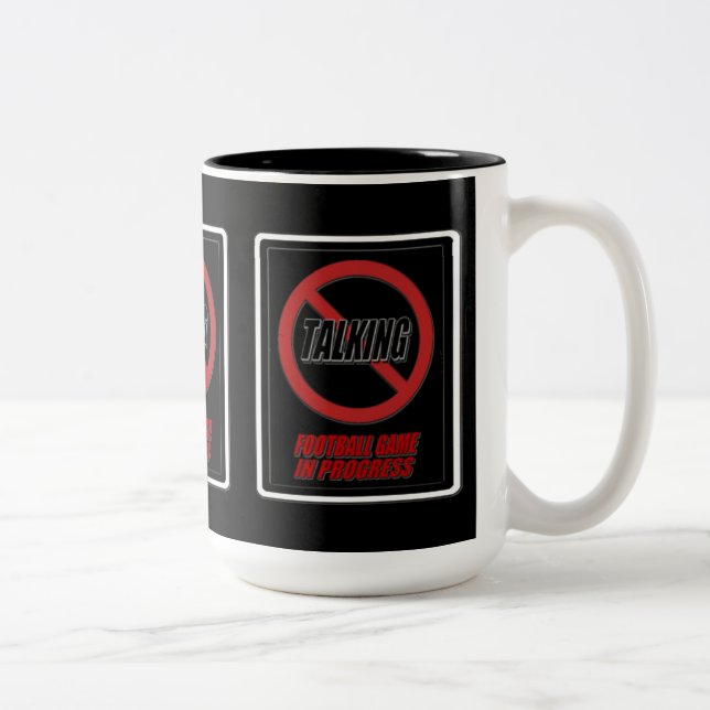 Caneca De Café Em Dois Tons Jogo De Futebol Sem Conversação Em Coffee Mug (Direita)