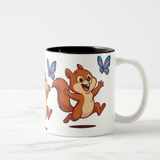 Caneca De Café Em Dois Tons Joyful Chase – Happy Squirrel & Butterfly (Direita)