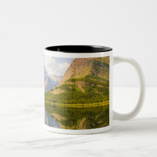 Caneca De Café Em Dois Tons Lago Swiftcurrent com o hotel Many Glacier e