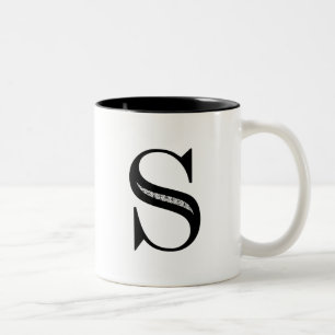 Caneca De Café Em Dois Tons Letra S do damasco - preto