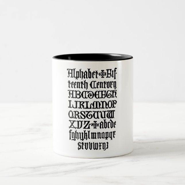 Caneca De Café Em Dois Tons Letras Góticas Mug (Centro)