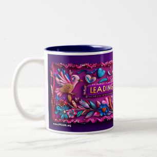 Caneca De Café Em Dois Tons Liderando Com Amor - Blueberry Mug