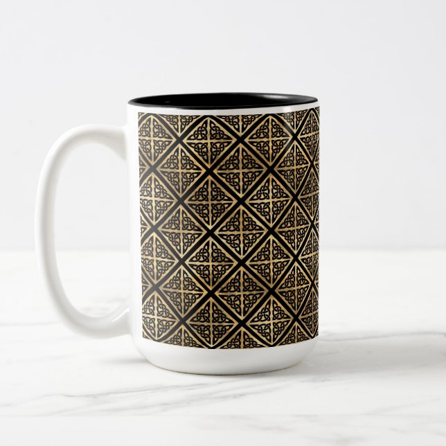CANECA DE CAFÉ EM DOIS TONS LINDAS FILEIRAS PRETAS E DOURADAS DE ENTRELAÇAMEN (Esquerda)