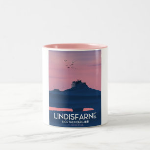 Caneca De Café Em Dois Tons Lindisfarne Northumberland Castle poster de viagen