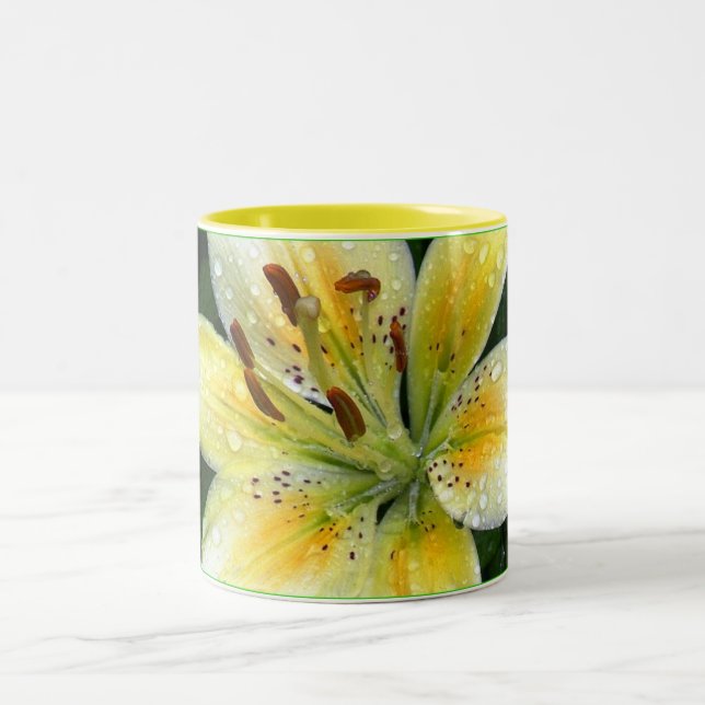 Caneca De Café Em Dois Tons Lírio após a chuva (Centro)