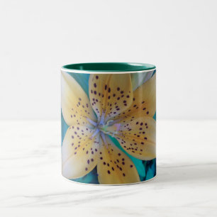 Caneca De Café Em Dois Tons Lírio de tigre americano
