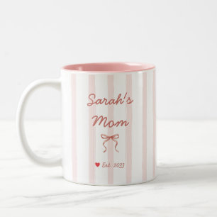 Caneca De Café Em Dois Tons Listras e Laço Rosa Chic em Aquarela Mamãe Persona