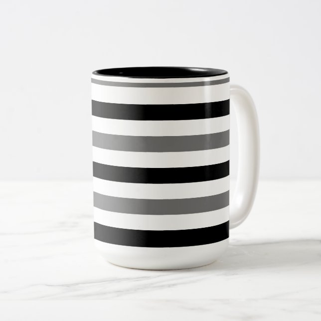 Caneca De Café Em Dois Tons Listras pretas e brancas design  (Frente Esquerda)