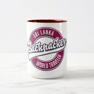Caneca De Café Em Dois Tons Logotipo retro do senhor mochileiro viajante mundi