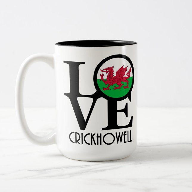 Caneca De Café Em Dois Tons LOVE Crickhowell Wales 15oz (Esquerda)