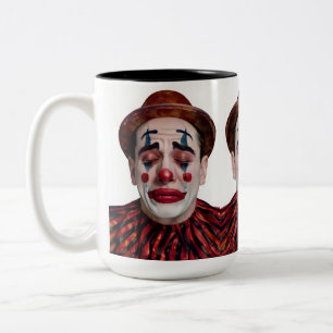 Caneca De Café Em Dois Tons “Luca” Depois que o Riso Termina – Um Retrato de P