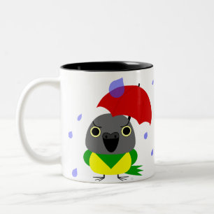 Caneca De Café Em Dois Tons Lulu, o papagaio de Senegal, colado na chuva