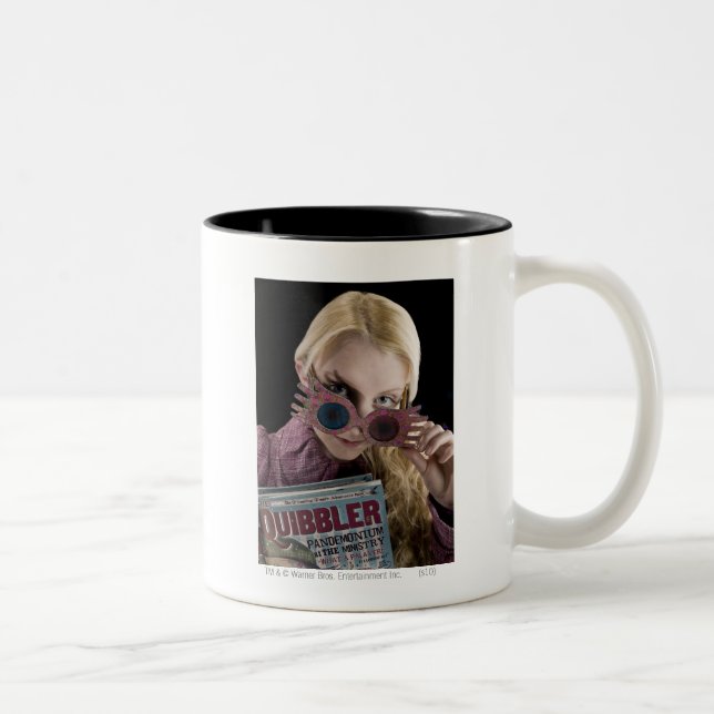 Caneca De Café Em Dois Tons Luna Lovegood Peeks Sobre Óculos (Direita)