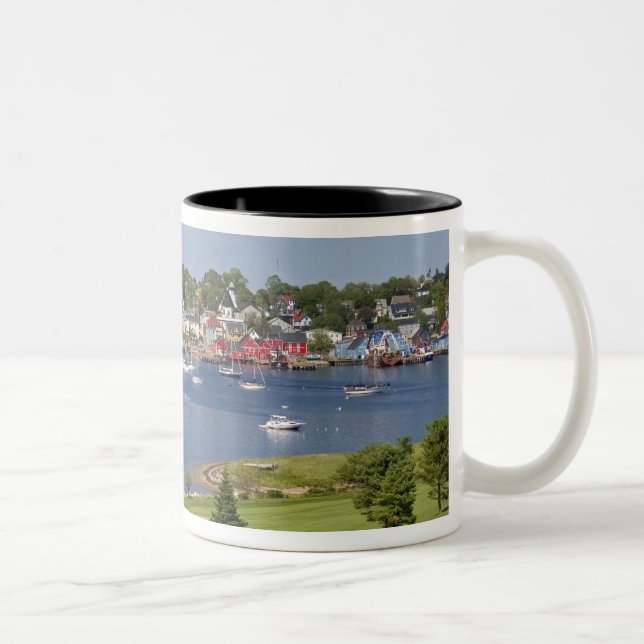 Caneca De Café Em Dois Tons Lunenberg, Nova Escócia, Canadá. (Direita)