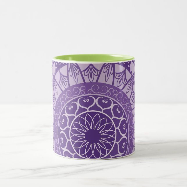 Caneca De Café Em Dois Tons Mandala no roxo (Centro)