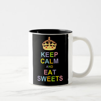 Caneca De Café Em Dois Tons Mantenha calmo e coma doces