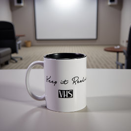 Caneca De Café Em Dois Tons Manter Cotação Retroativa VHS
