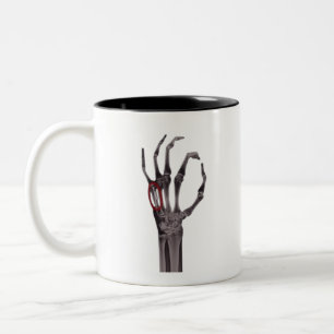 Caneca De Café Em Dois Tons Mãos quebradas Esqueleto X-RAY T-Shirt