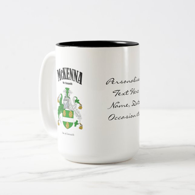 Caneca De Café Em Dois Tons McKenna Family Crest, Tradução e Significado (Frente Esquerda)