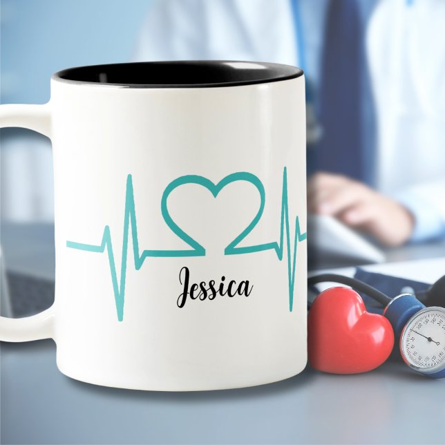 Caneca De Café Em Dois Tons Médico de Enfermeira Cardíaca Simples Moderna (Modern Simple Heart Beat Nurse Doctor Medical Two-Tone Coffee Mug)