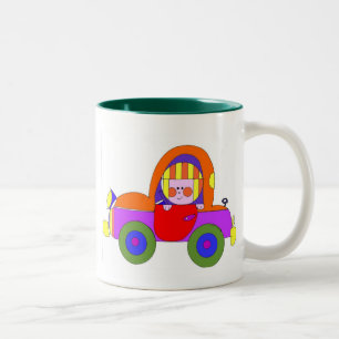 Caneca De Café Em Dois Tons menina no carro