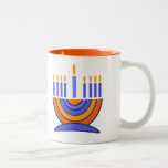 Caneca De Café Em Dois Tons Menorah e Dreidels Hanukkah Gift<br><div class="desc">Feliz Hanukkah. Menorah e Dreidels design Hanukkah Gift Mugs. Cartões,  convites de festas e presentes disponíveis na Categoria Feriados Judeus / Hanukkah da nossa loja.</div>